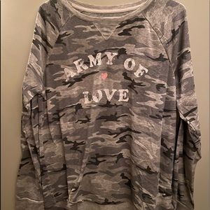 ‘Army of Love’ thin crewneck